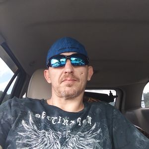 Meet your Posher, Ricky